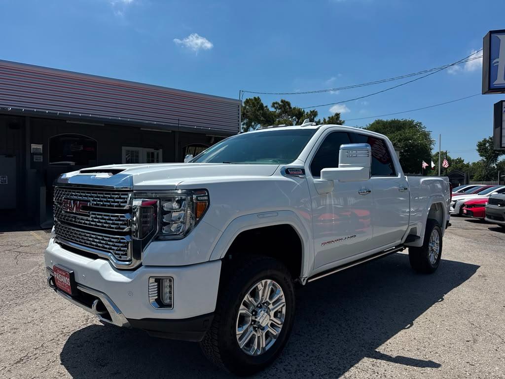 GMC Sierra 2500HD Denali Crew Cab 4WD SB 2022