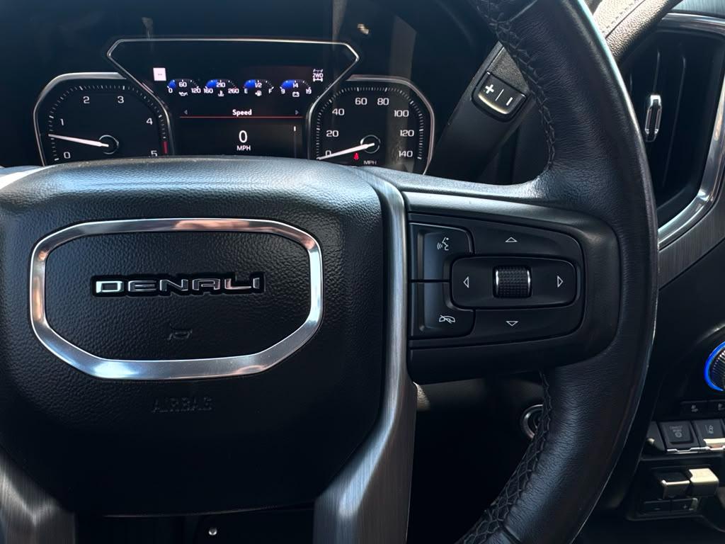 GMC Sierra 2500HD Denali Crew Cab 4WD SB 2022