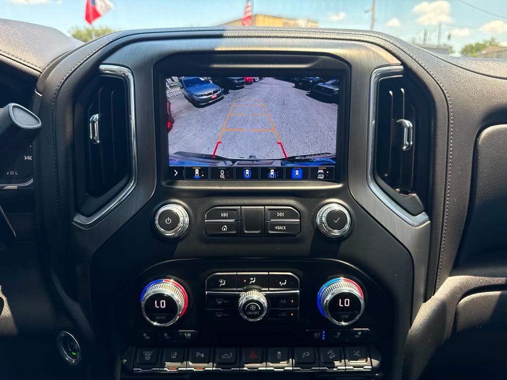 GMC Sierra 2500HD Denali Crew Cab 4WD SB 2022