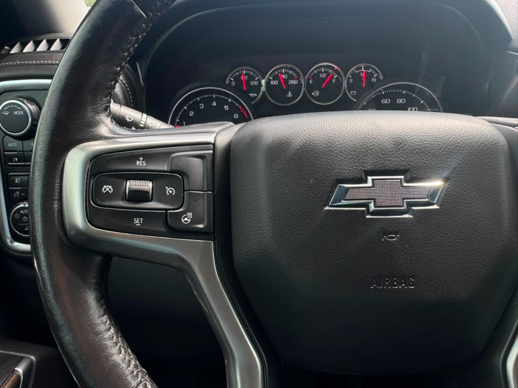 Chevrolet Silverado 1500 LT Trail Boss Crew Cab Long Box 4WD 2021