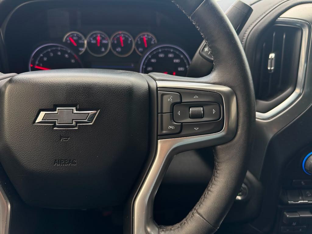 Chevrolet Silverado 1500 LT Trail Boss Crew Cab Long Box 4WD 2021