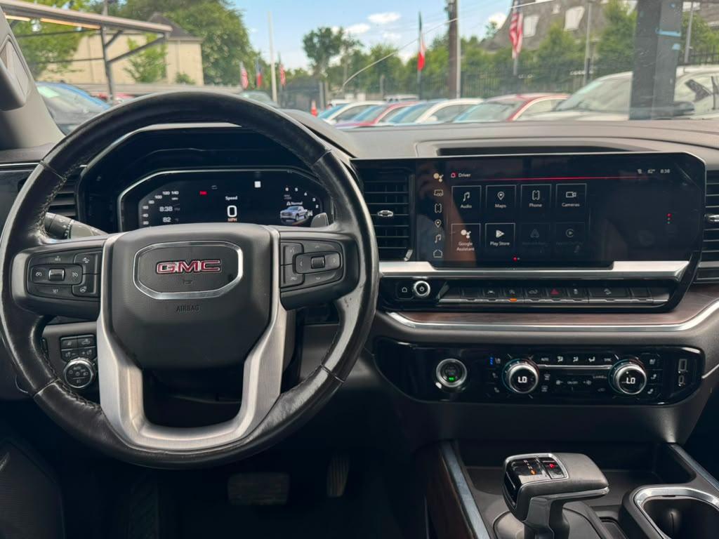 GMC Sierra 1500 SLT Crew Cab 4WD 2023