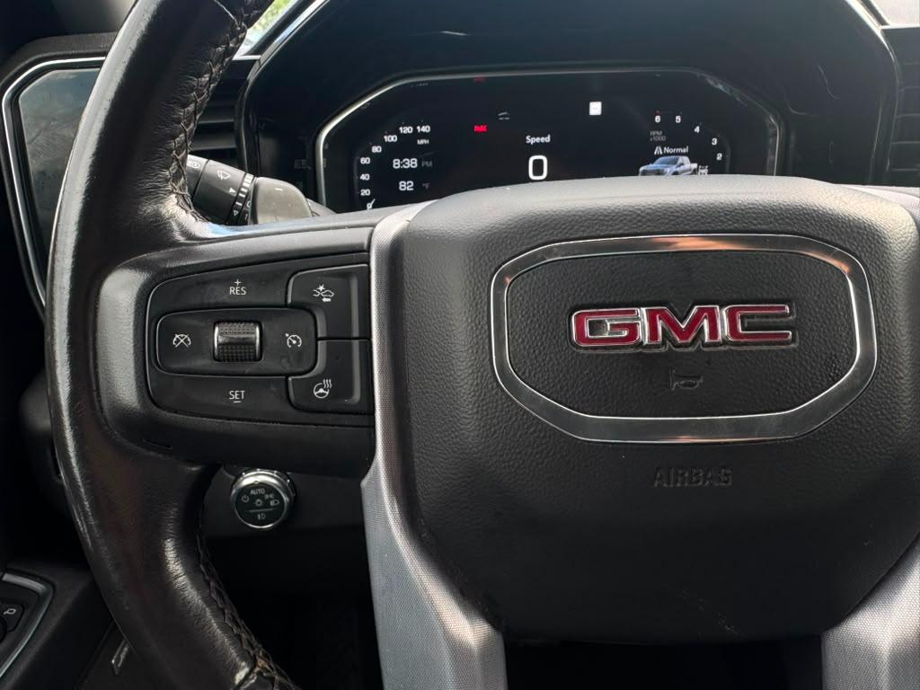 GMC Sierra 1500 SLT Crew Cab 4WD 2023