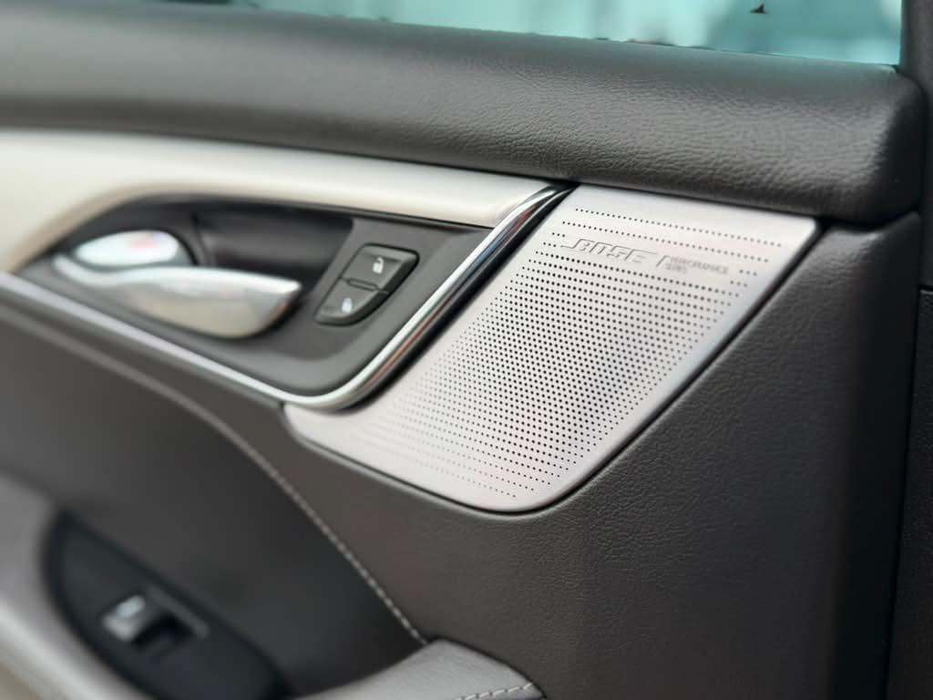 Cadillac CT5 Luxury+ 2024