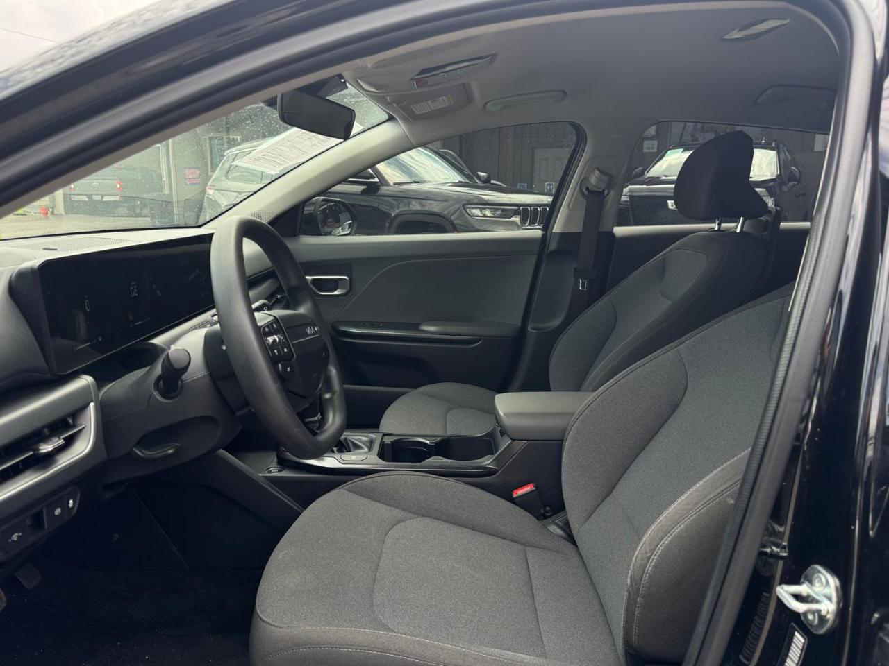 Kia K4 LX 2025