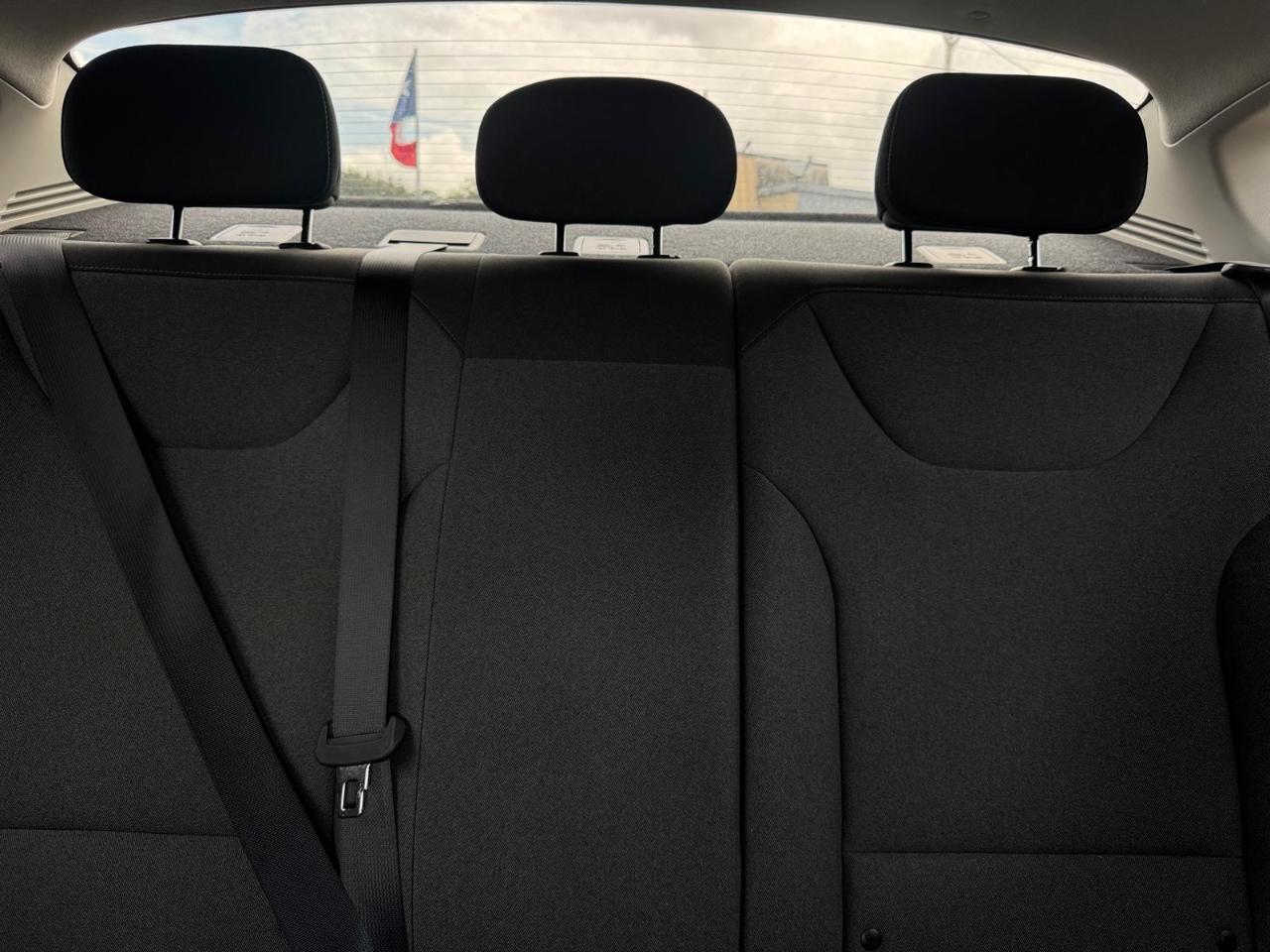 Kia K4 LX 2025
