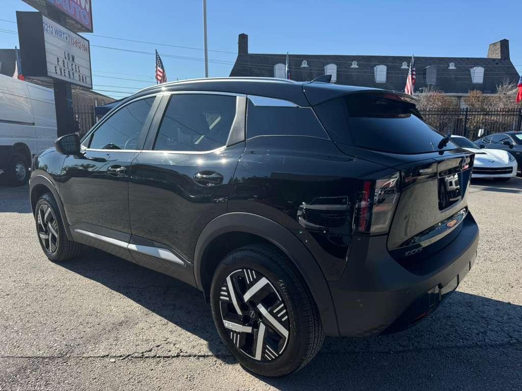 Nissan Kicks SV 2025