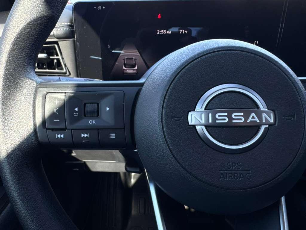 Nissan Kicks SV 2025