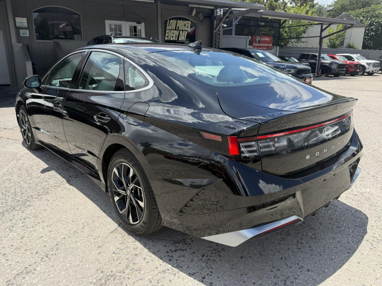 Hyundai Sonata SEL 2025