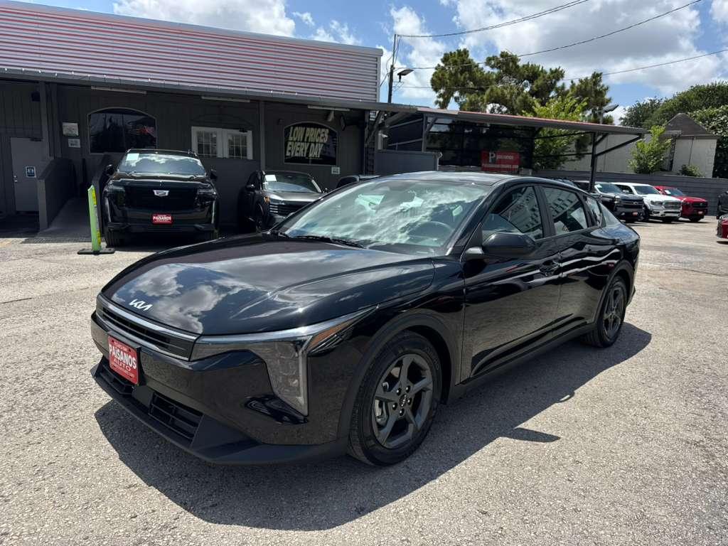 Kia K4 LX 2025