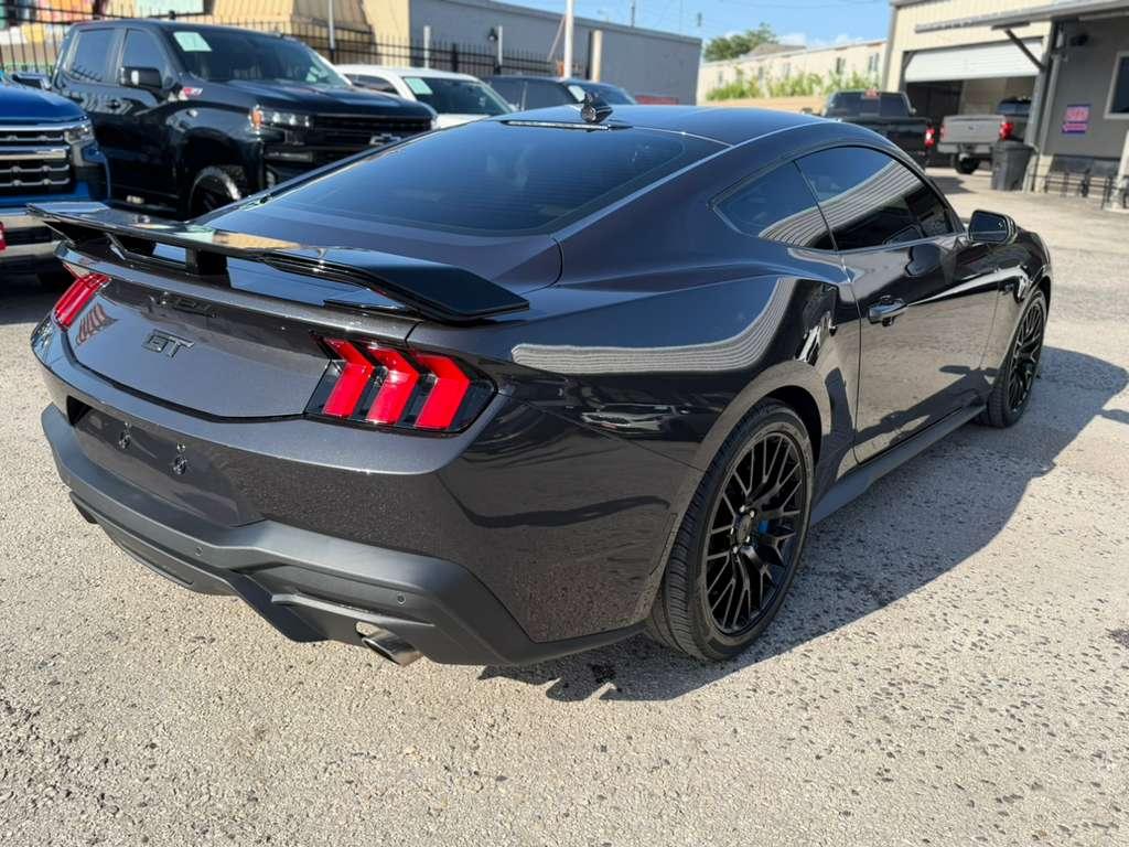 Ford Mustang GT Premium Coupe 2024