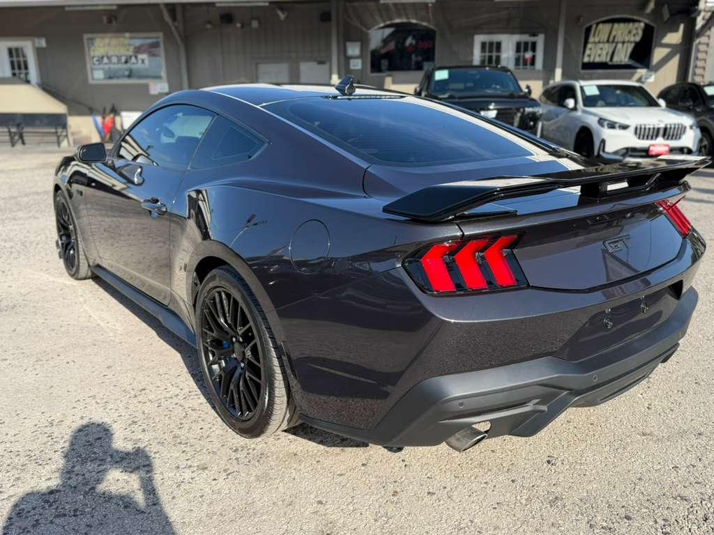 Ford Mustang GT Premium Coupe 2024