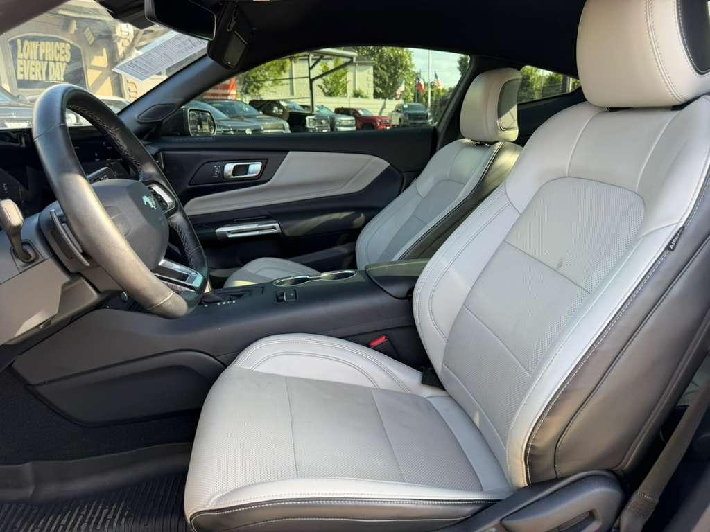 Ford Mustang GT Premium Coupe 2024