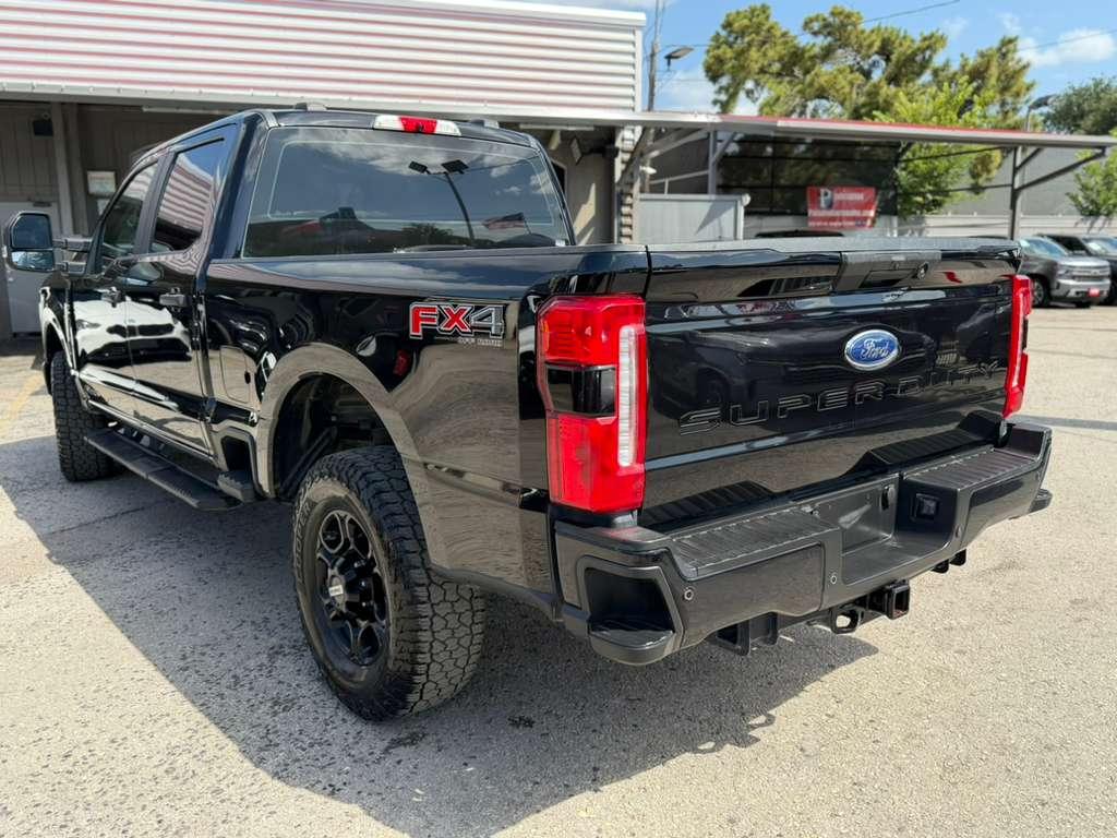 Ford F-250 SD XL 2024