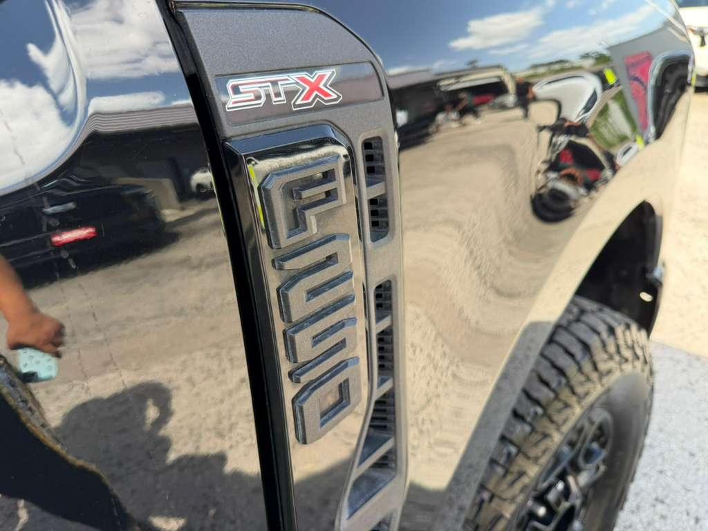 Ford F-250 SD XL 2024