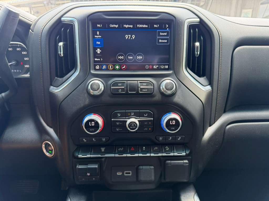 GMC Sierra 2500HD AT4 Crew Cab 4WD 2022