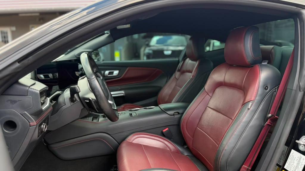 Ford Mustang GT Premium Coupe 2024