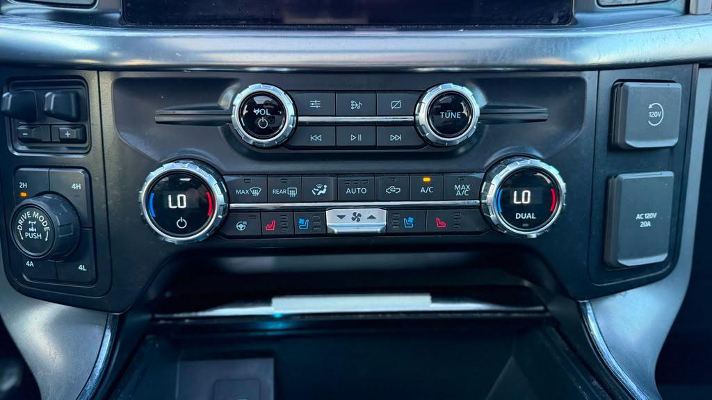 Ford F-150 Lariat 2021
