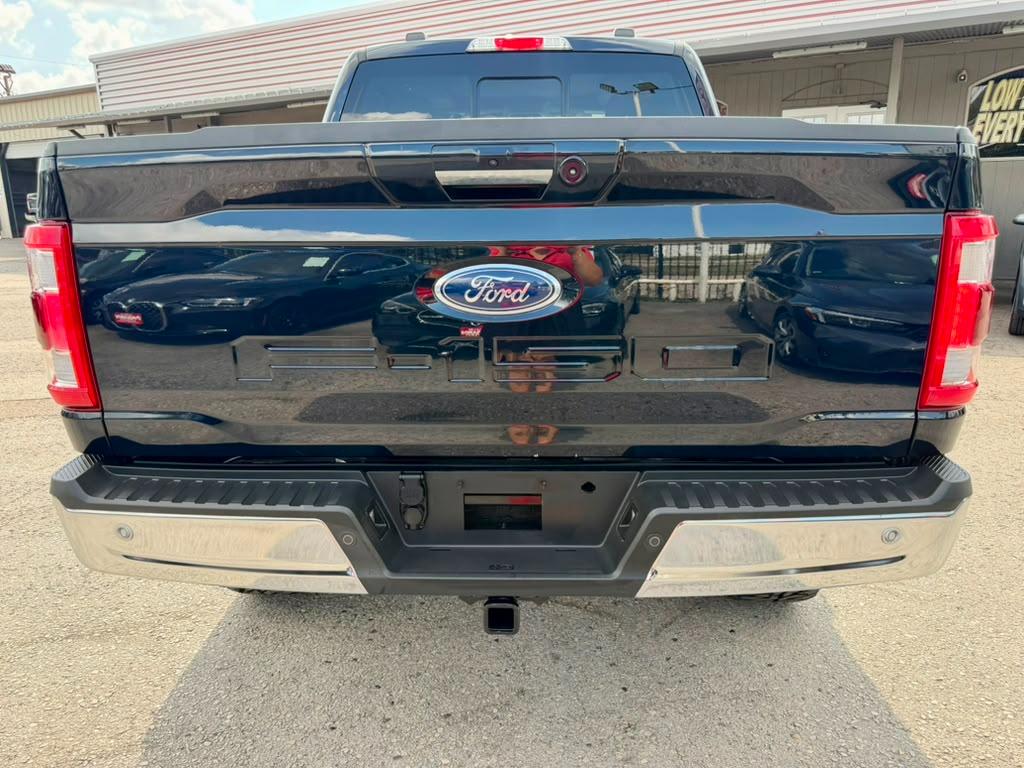Ford F-150 Lariat 2021