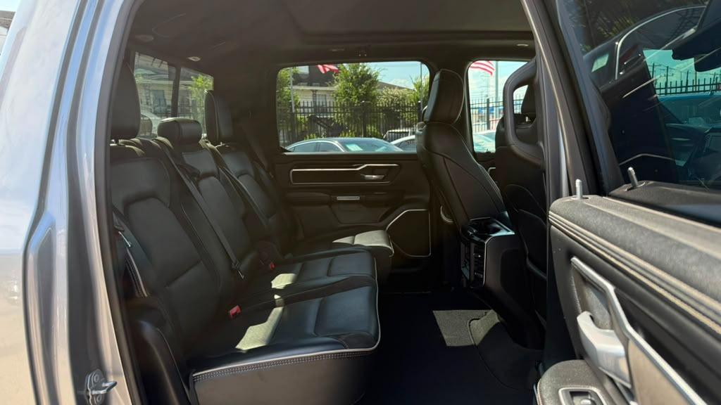 RAM 1500 Laramie 2021