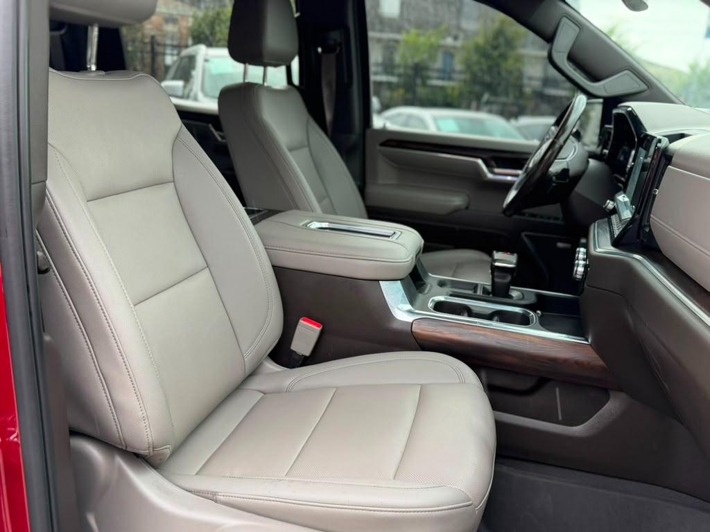 GMC Sierra 1500 SLT Crew Cab 4WD 2022