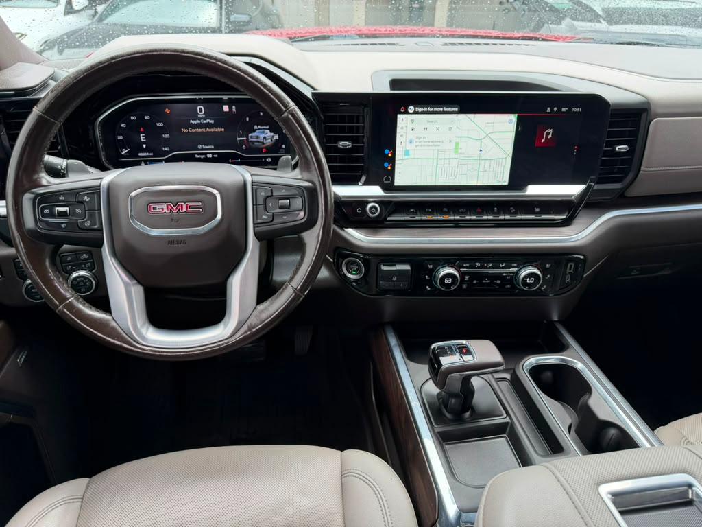 GMC Sierra 1500 SLT Crew Cab 4WD 2022