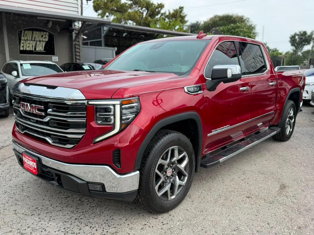GMC Sierra 1500 SLT Crew Cab 4WD 2022