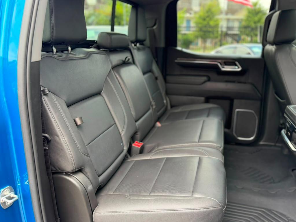 Chevrolet Silverado 1500 LTZ Crew Cab 4WD 2022