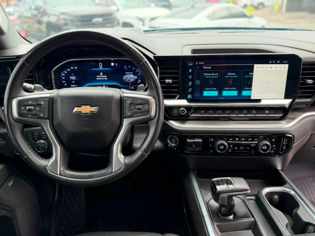 Chevrolet Silverado 1500 LTZ Crew Cab 4WD 2022