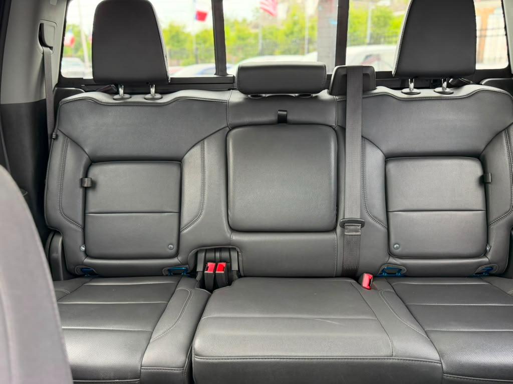 Chevrolet Silverado 1500 LTZ Crew Cab 4WD 2022