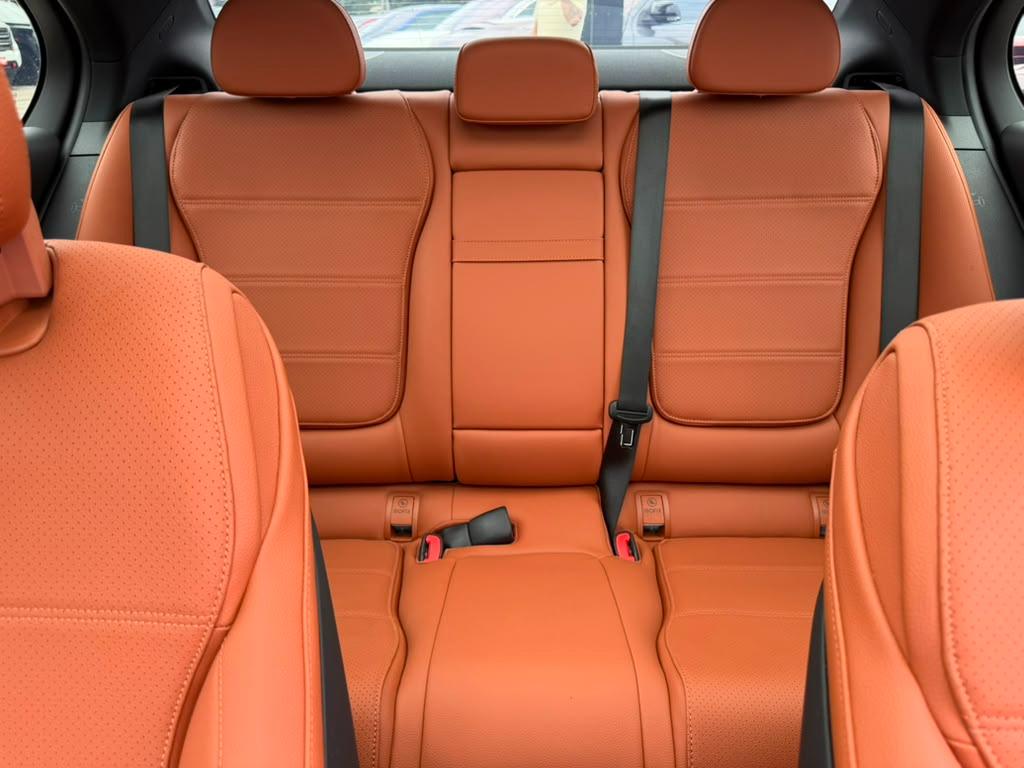 Mercedes-Benz C-Class C300 Sedan 2023