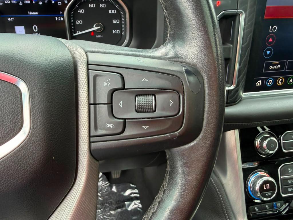 GMC Yukon XL Denali 4WD 2021