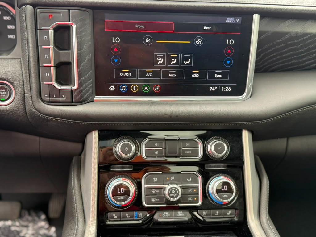 GMC Yukon XL Denali 4WD 2021