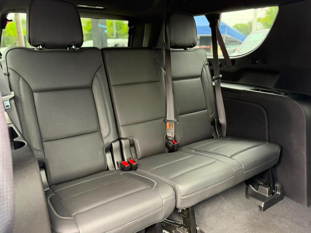 GMC Yukon XL Denali 4WD 2021