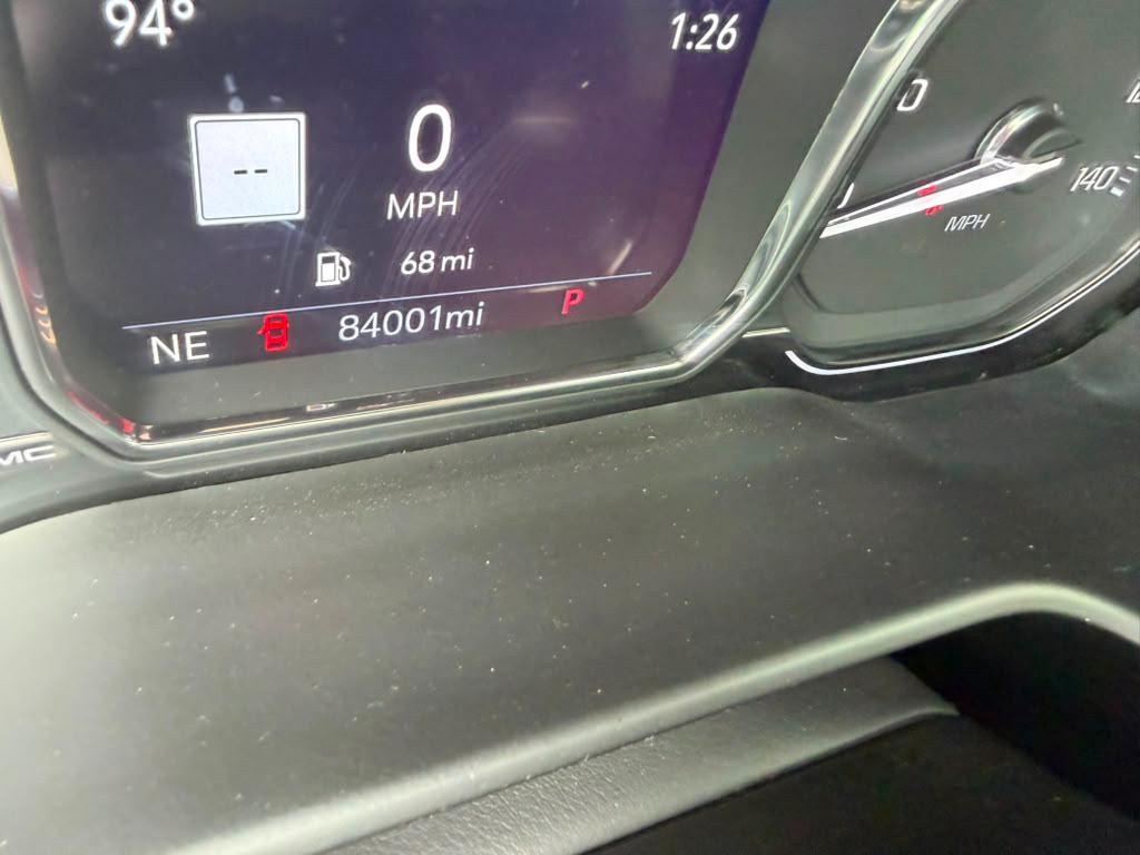 GMC Yukon XL Denali 4WD 2021