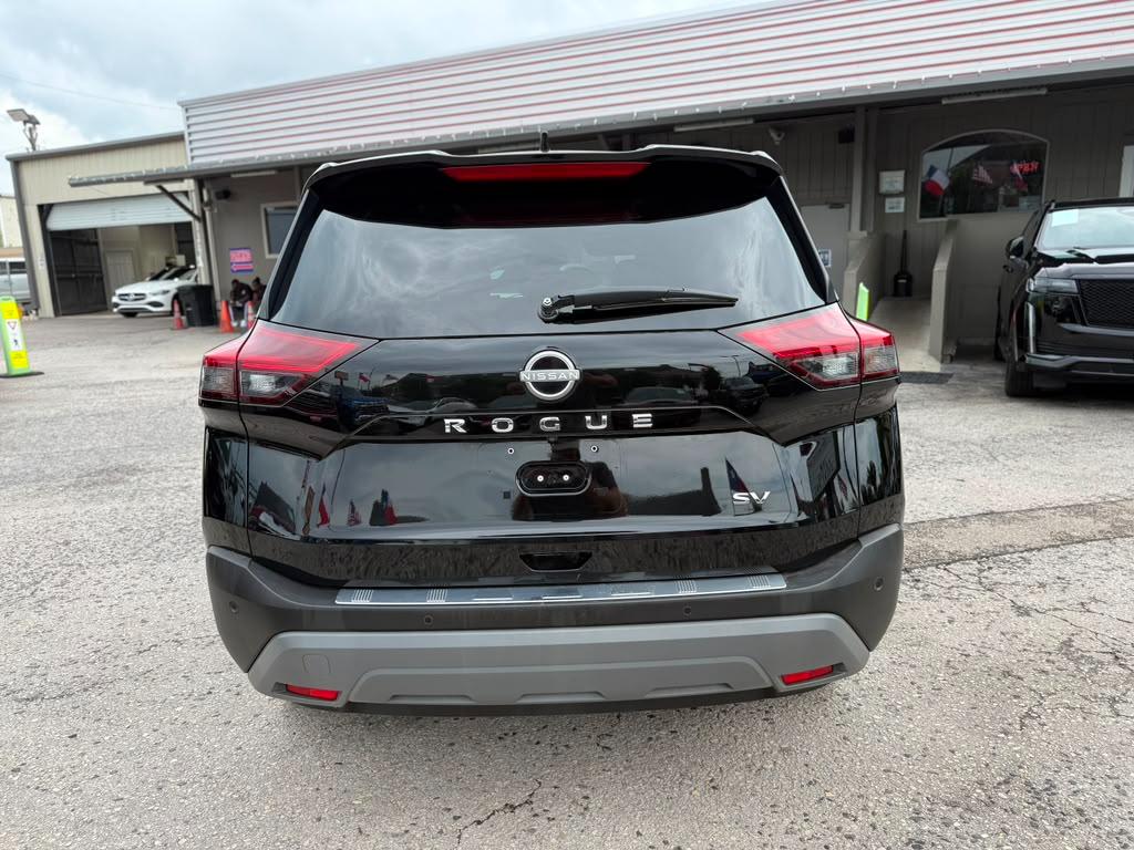 Nissan Rogue SV 2023