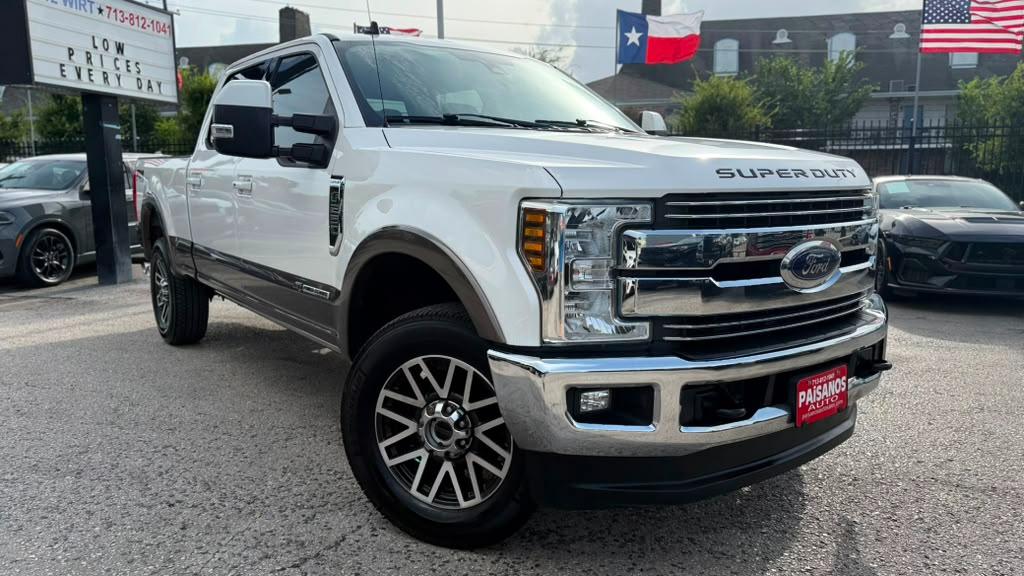 Ford F-250 SD Lariat 2019