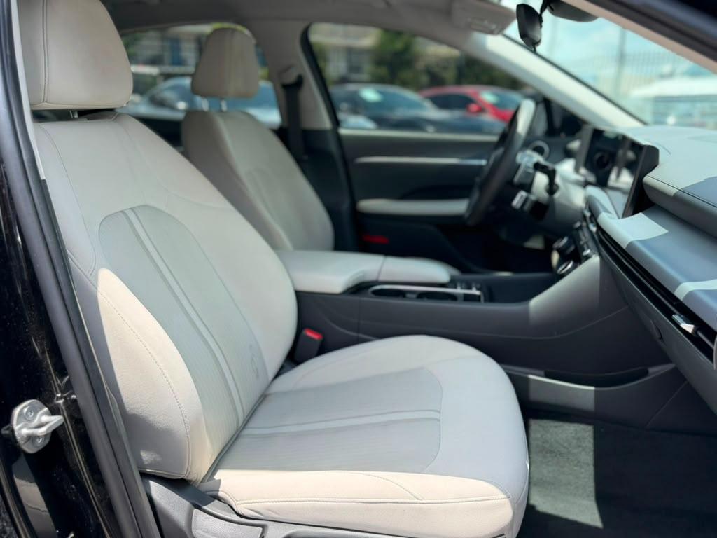 Hyundai Sonata SEL 2024
