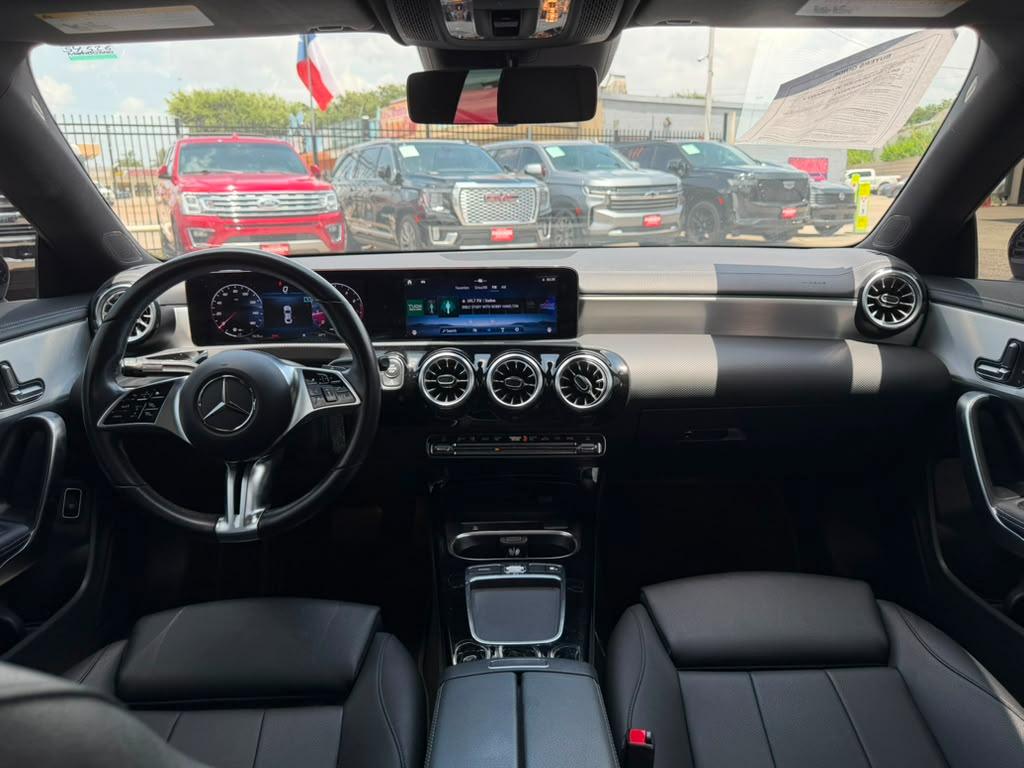 Mercedes-Benz CLA-Class CLA250 4MATIC 2025