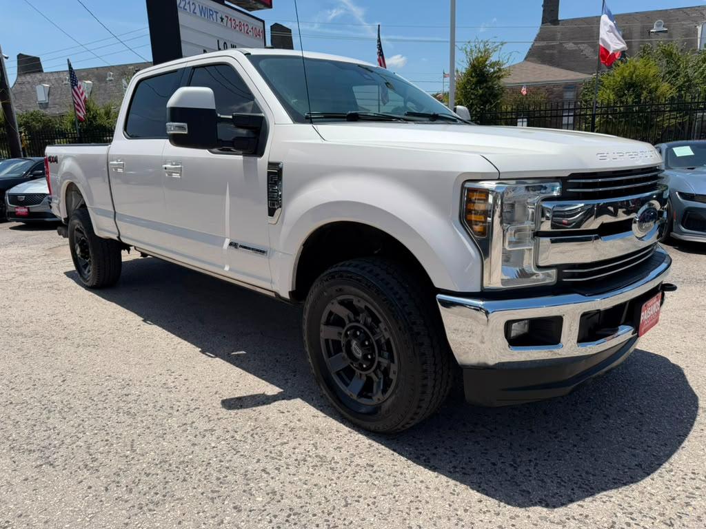 Ford F-250 SD Lariat 2018