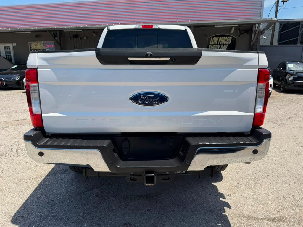 Ford F-250 SD Lariat 2018