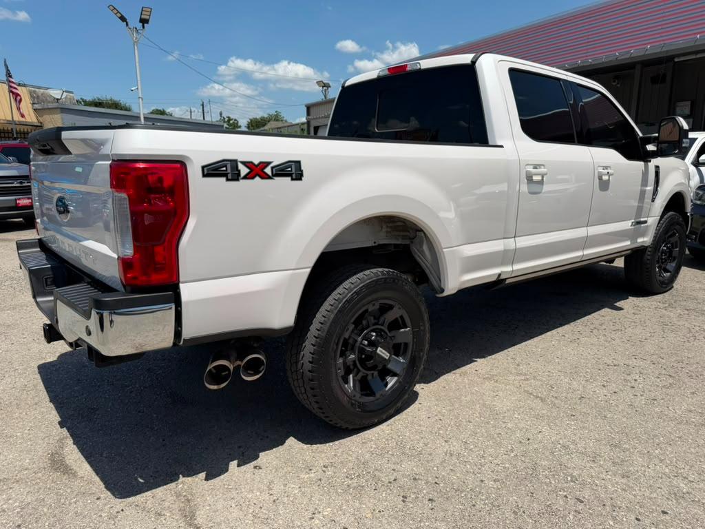 Ford F-250 SD Lariat 2018