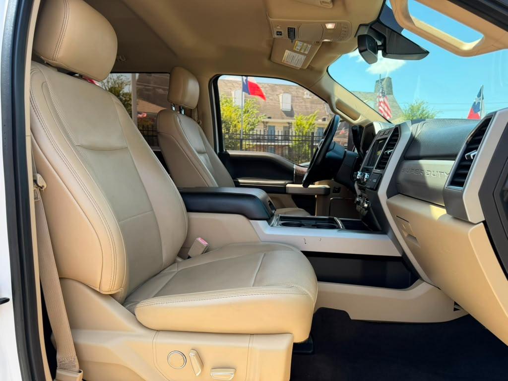 Ford F-250 SD Lariat 2018