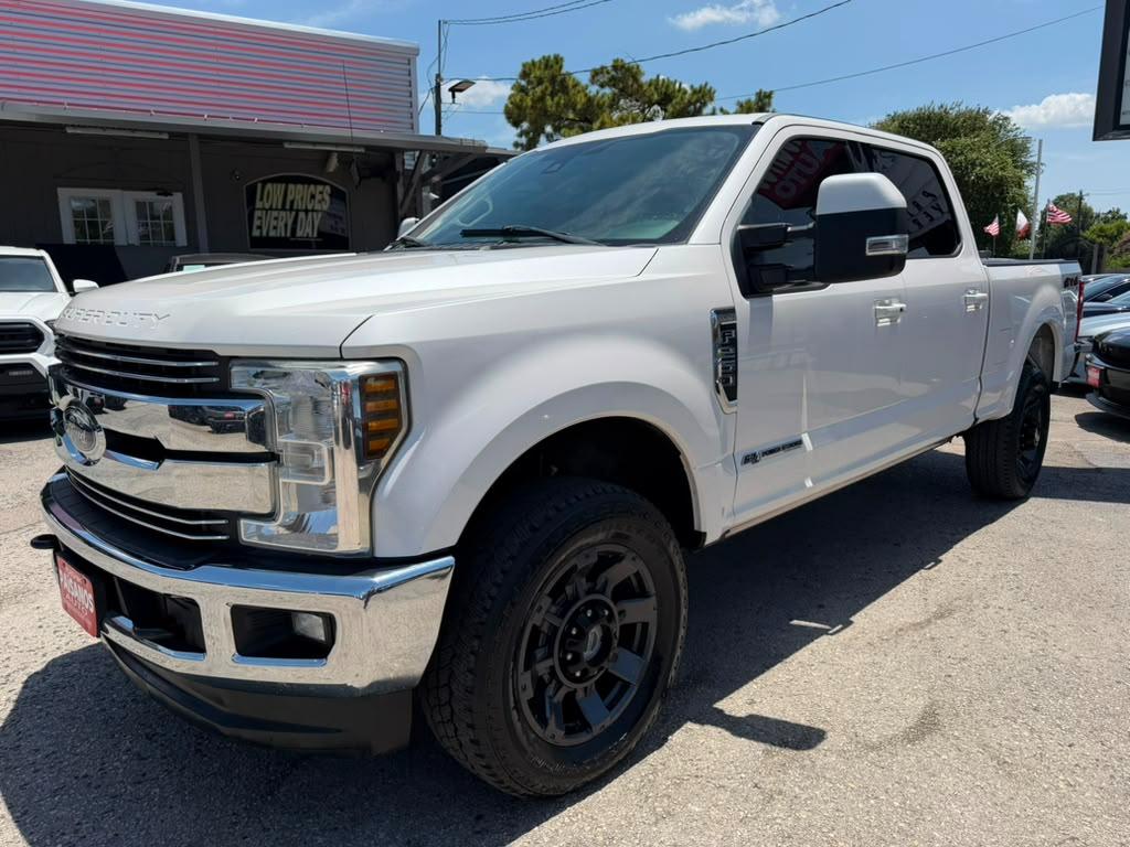 Ford F-250 SD Lariat 2018