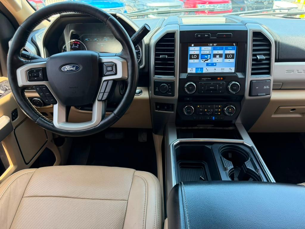Ford F-250 SD Lariat 2018