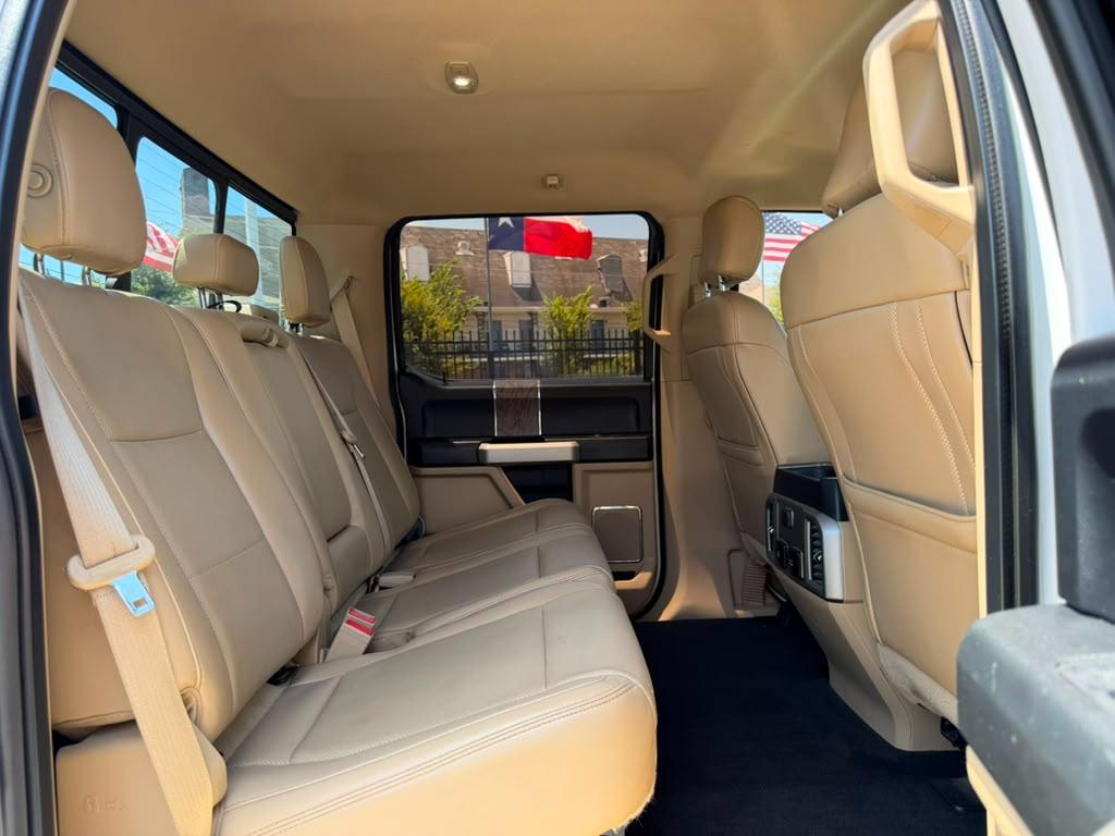 Ford F-250 SD Lariat 2018
