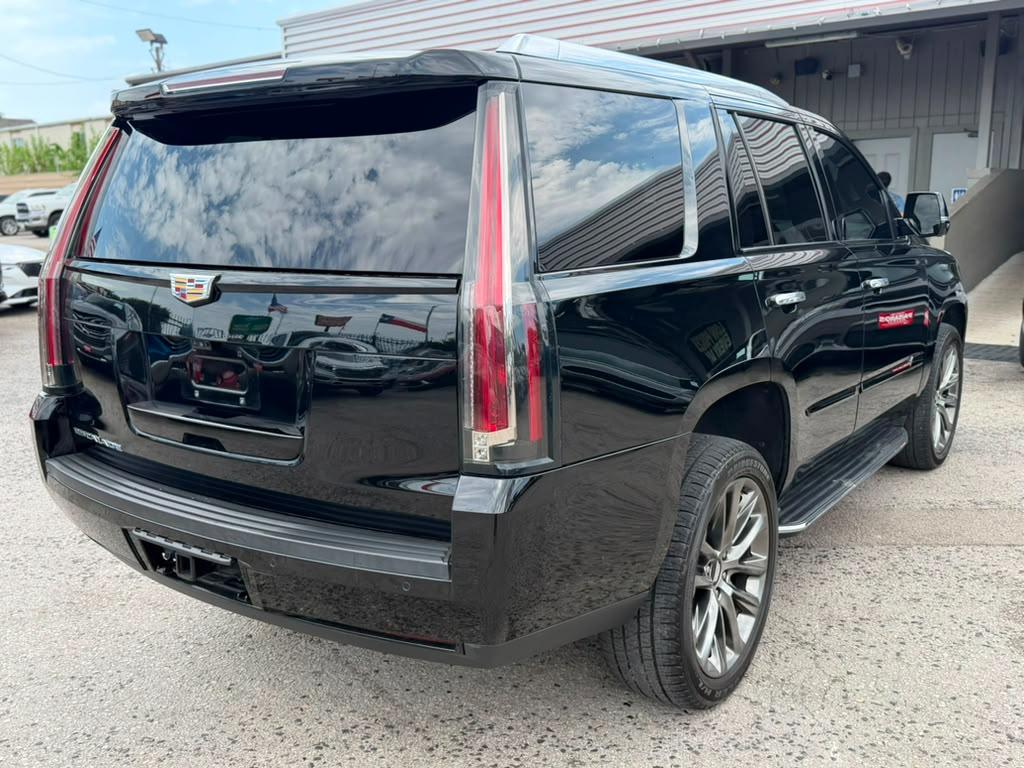 Cadillac Escalade Luxury 4WD 2020