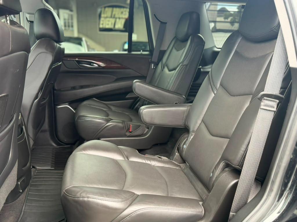 Cadillac Escalade Luxury 4WD 2020