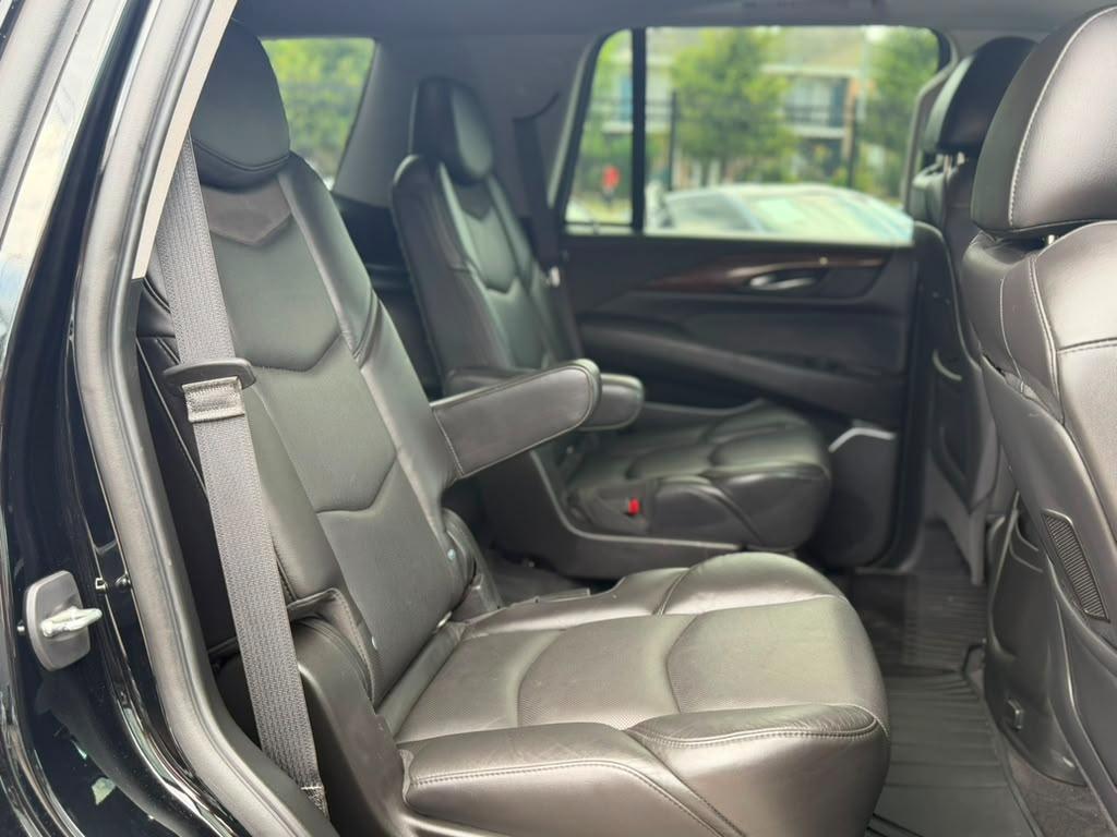 Cadillac Escalade Luxury 4WD 2020