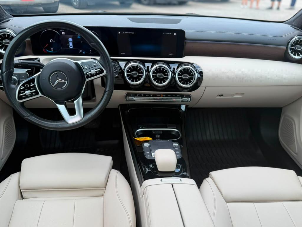Mercedes-Benz CLA-Class CLA250 4MATIC 2023